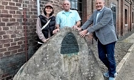 Gedenkstein hat neuen Standort